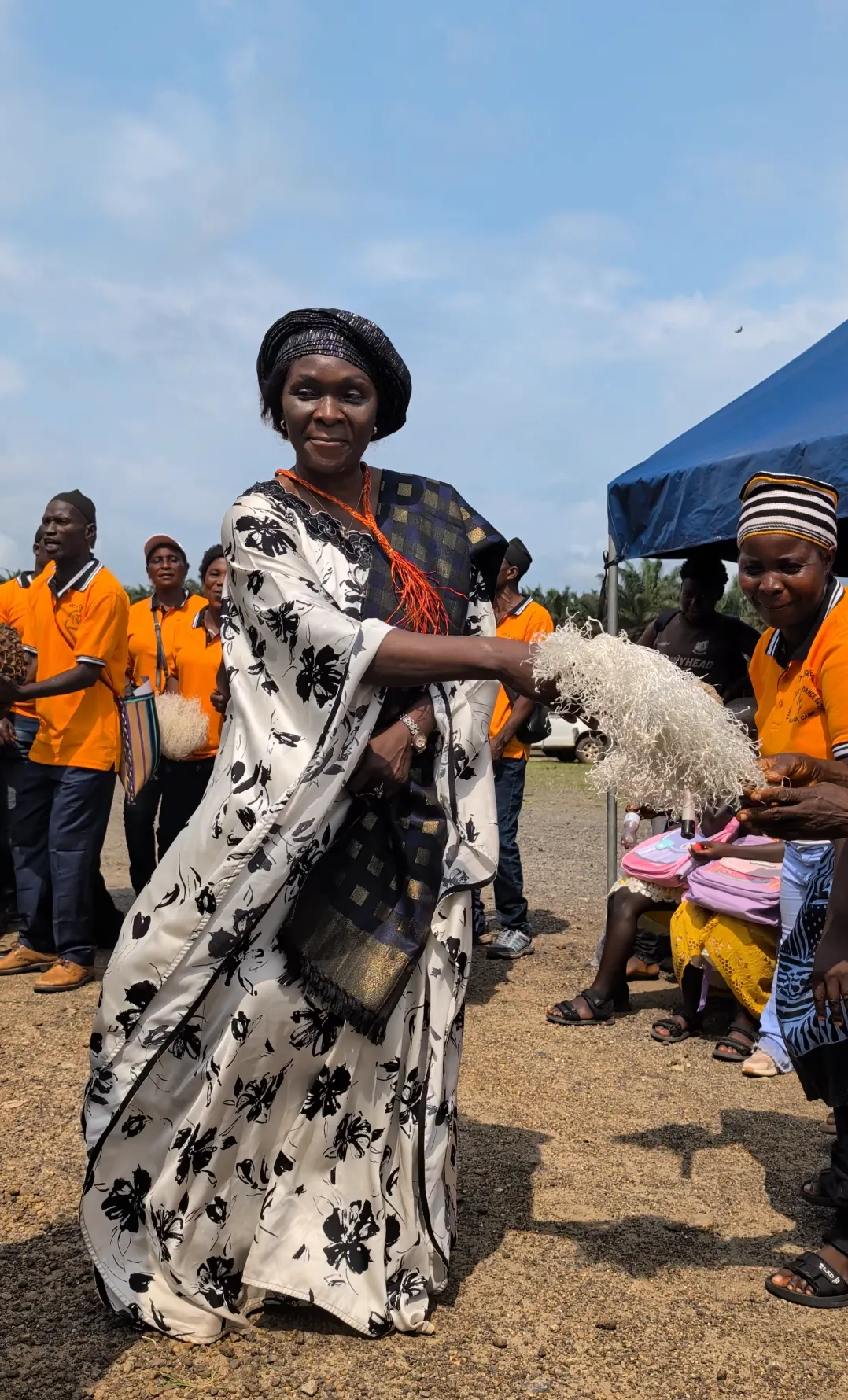 CRISES SÉCURITAIRES - L'Hon. Mary Muyali Meboka appelle à la réconciliation